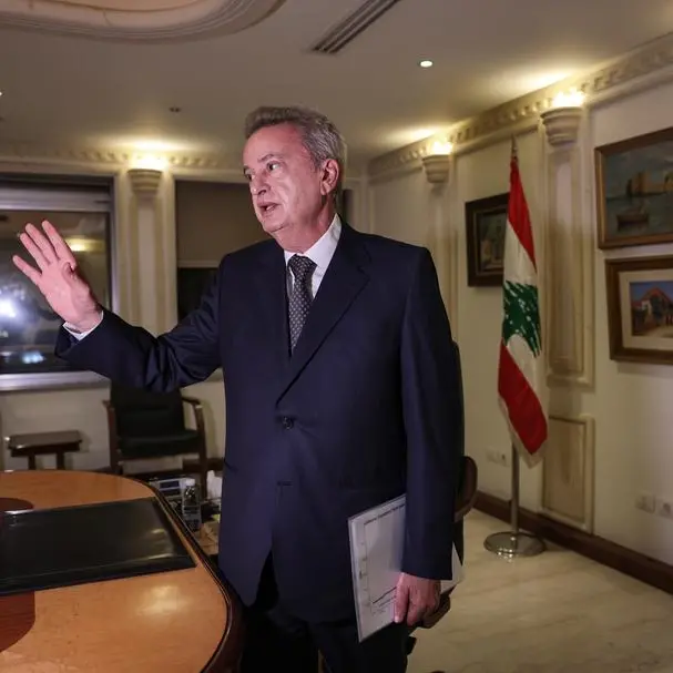 مُحدث - رويترز: لبنان يتلقى إشعار من الإنتربول ضد رياض سلامة
