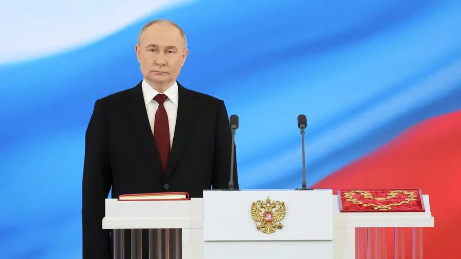 Russian government is dissolved after Putin's inauguration