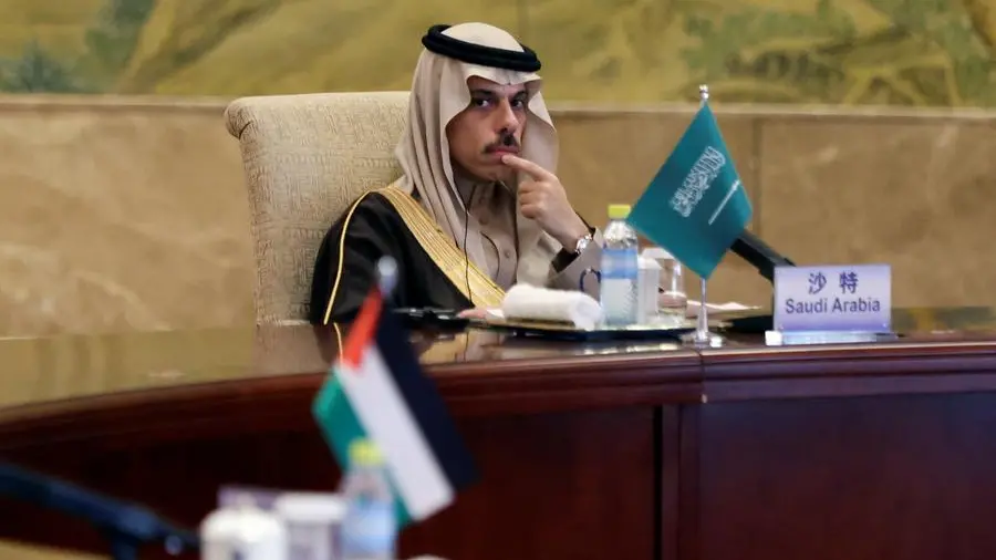 Saudi foreign minister calls for de-escalation, ceasefire in Gaza