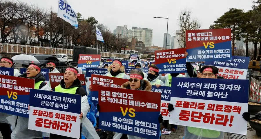 South Korea hospitals on red alert as doctors ramp up protests