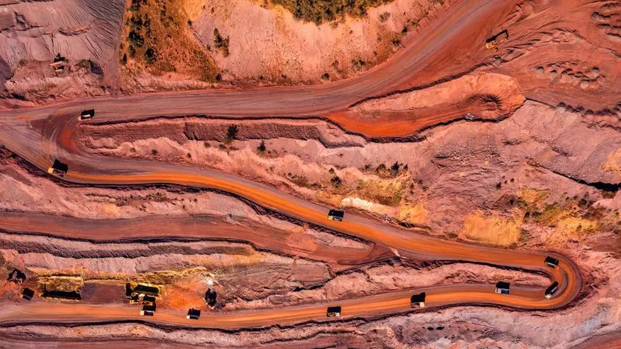 Saudi issues over 2,300 mining permits\n