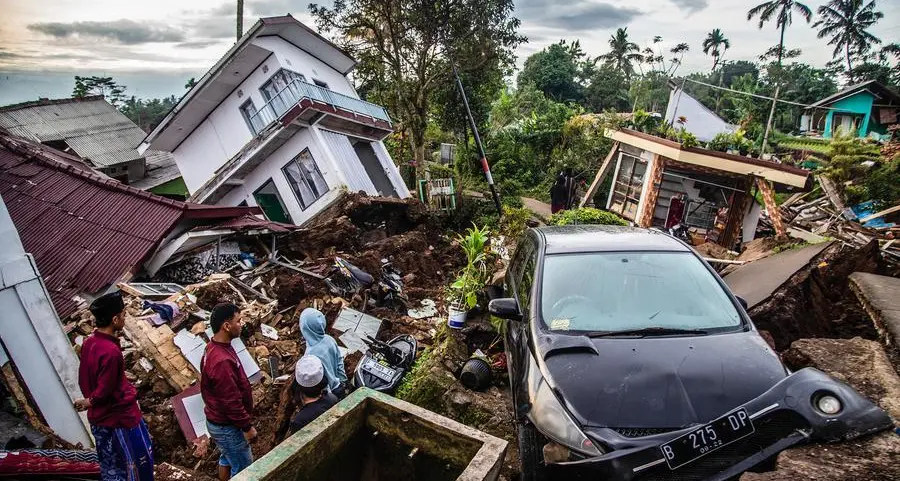 ارتفاع عدد ضحايا زلزال إندونيسيا