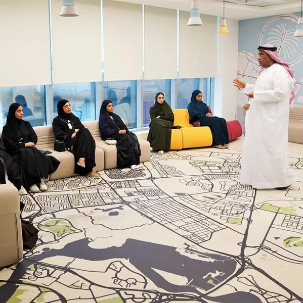 Dubai Customs receives university students for its 2024 summer training programs