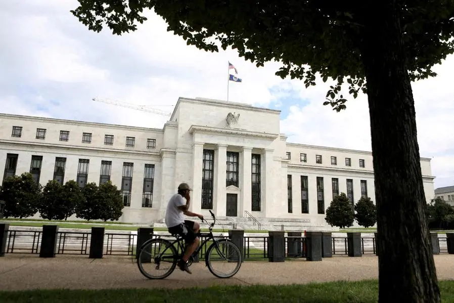 Weak GDP, strong prices, highlight Fed dilemma