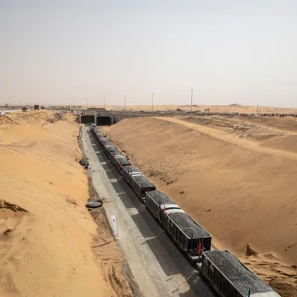 Oman-Etihad Rail Company seals raw limestone transport deal