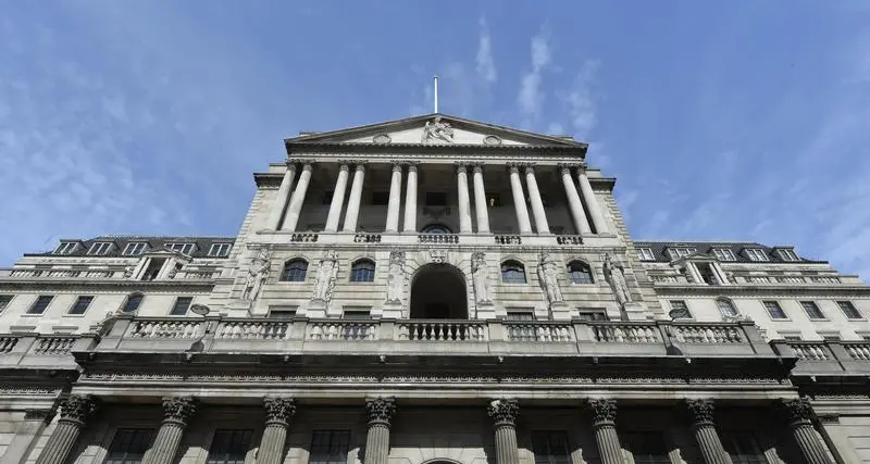 بنك انجلترا المركزي يرفع الفائدة 0.5%