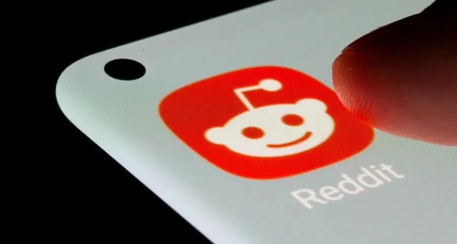 Reddit prices IPO at top of indicated range to raise $748mln
