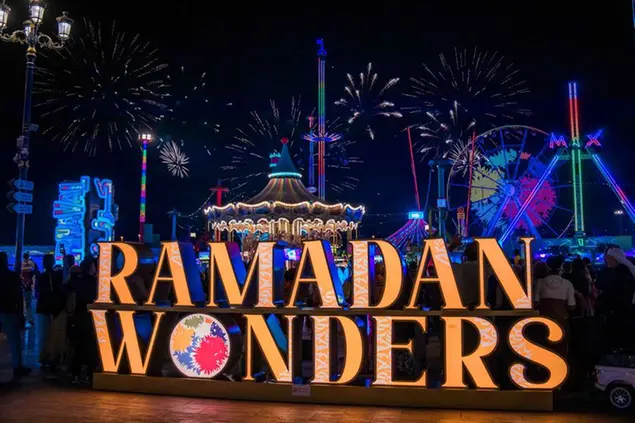 <p>#RamadanInDubai festivities to enchant residents and visitors with light displays and live entertainment</p>\\n