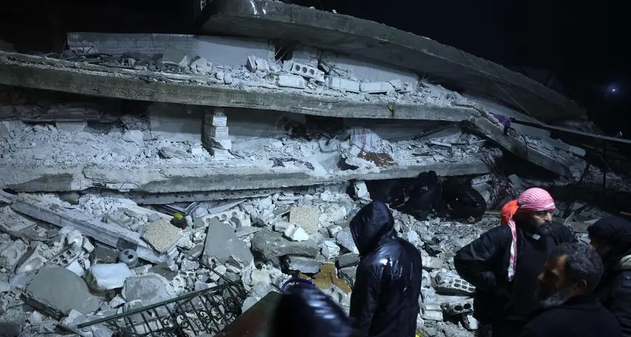Major quake kills hundreds across Turkey, Syria