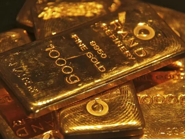 تحليل سريع: أداء أسواق الأسهم، الذهب والدولار خلال آخر أسبوعين في أغسطس