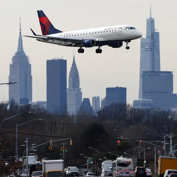 Delta's pilot deal turns up the heat on rival airlines' union negotiations