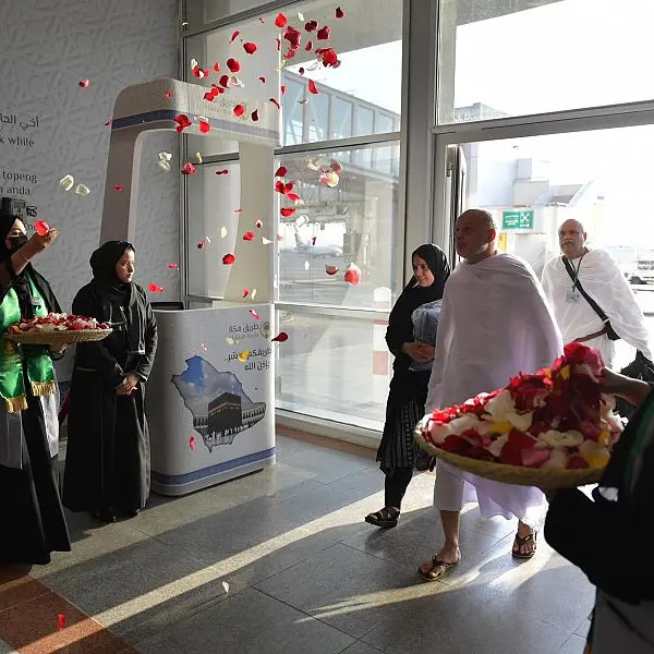 First Hajj flight from Pakistan arrives in Saudi Arabia under Makkah Route initiative