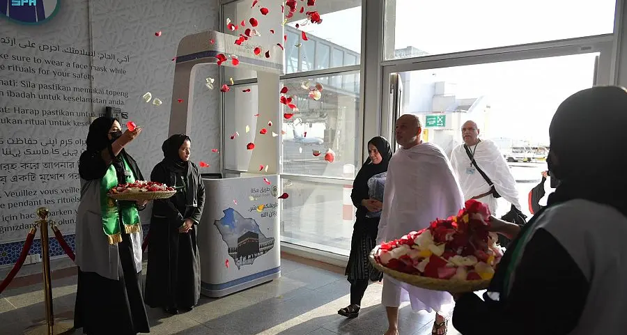 First Hajj flight from Pakistan arrives in Saudi Arabia under Makkah Route initiative
