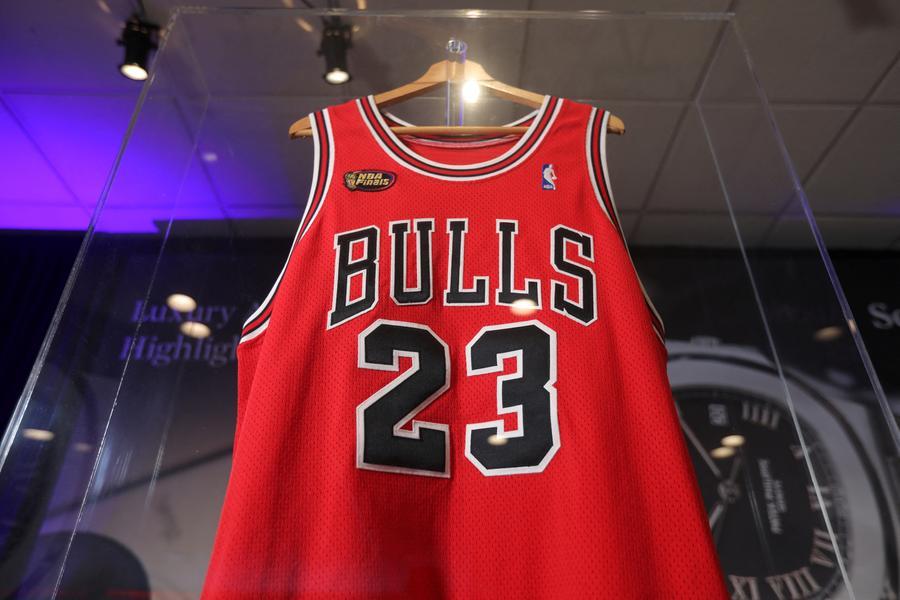 Sotheby's on X: A record-breaking day. Michael Jordan's iconic 1998 NBA  Finals 'The Last Dance' jersey has sold for $10.1 million, setting records  for a basketball jersey, any game-worn sports memorabilia, and