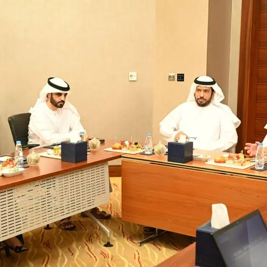 Sharjah and Abu Dhabi Chambers discuss cooperation in enhancing private sector services