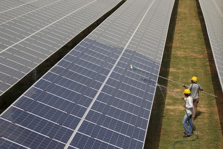 KKR to invest 250mln more in Indias Serentica Renewables KKR to invest 250mln more in Indias Serentica Renewables
