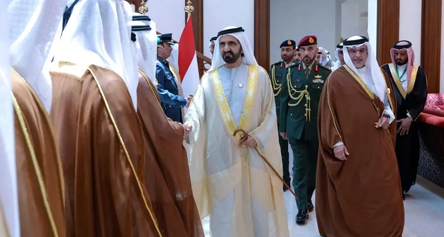 Mohammed bin Rashid arrives in Manama along with Mansour bin Zayed to participate in 33rd Arab Summit