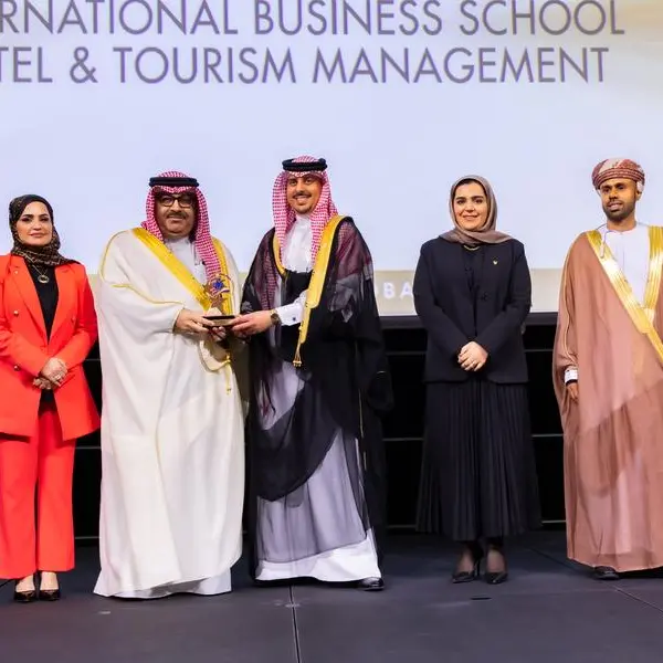 Vatel Bahrain receives “Job Placement” award at GHEDEX 2024
