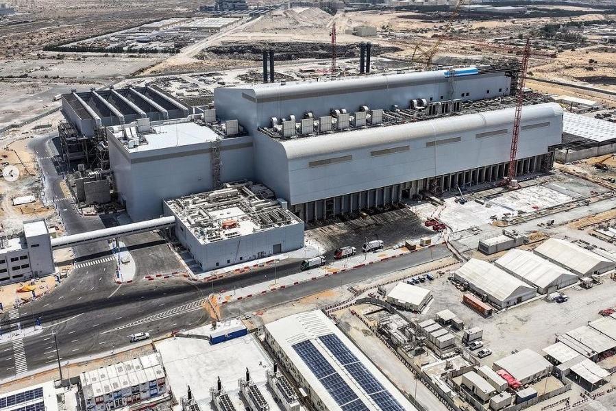 محطة هيتاشي المشتركة تحقق إنجازًا كبيرًا في مجال الطاقة لشبكة دبي