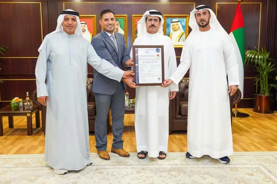DEWA receives Net-Zero statement of verification based on IWA 42:2022 guidelines. Image courtesy WAM.