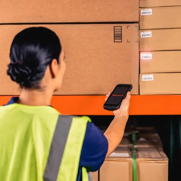 Honeywell enhances warehouse worker efficiency with next generation technology