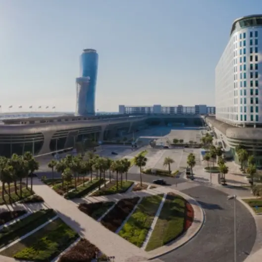 \"أدنيك\" تكشف عن تقرير الحوكمة البيئية والاجتماعية والمؤسسية لعام 2023: الريادة في الاستدامة عبر جميع القطاعات