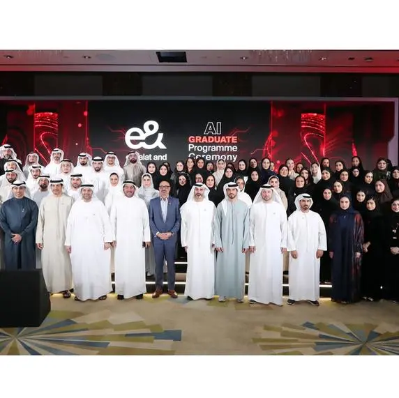 E& seeks top Emirati talents for its sixth AI Graduate Programme