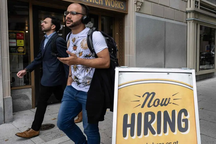 تباطؤ معدل البطالة في أمريكا إلى 3.8% في مارس