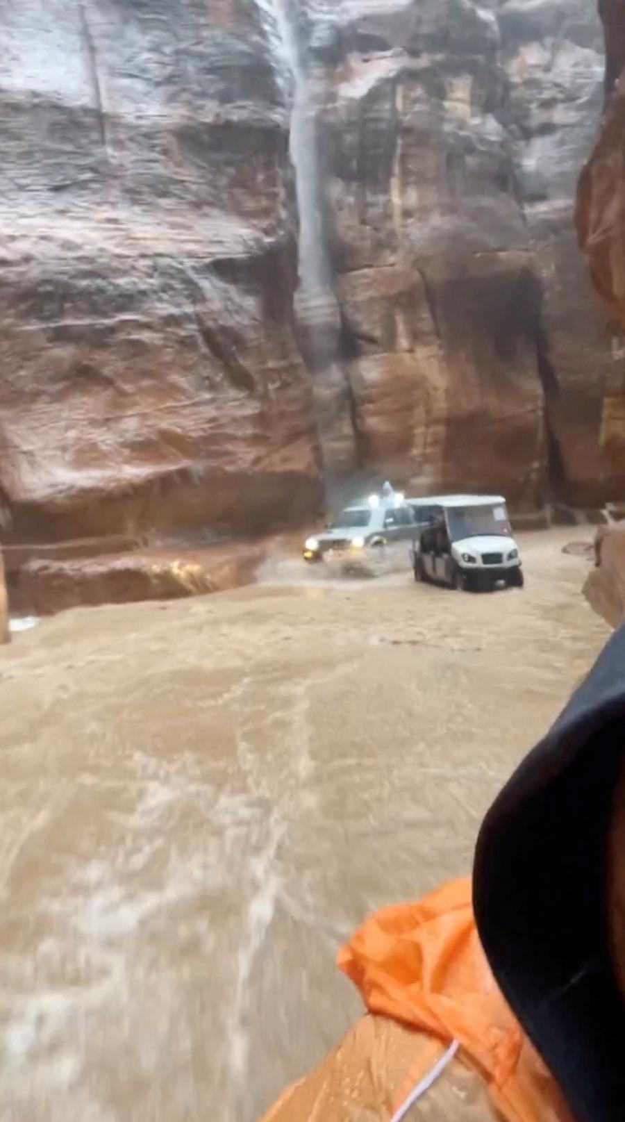 Hundreds Of Tourists Evacuated After Flash Floods Hit Ancient Jordan ...