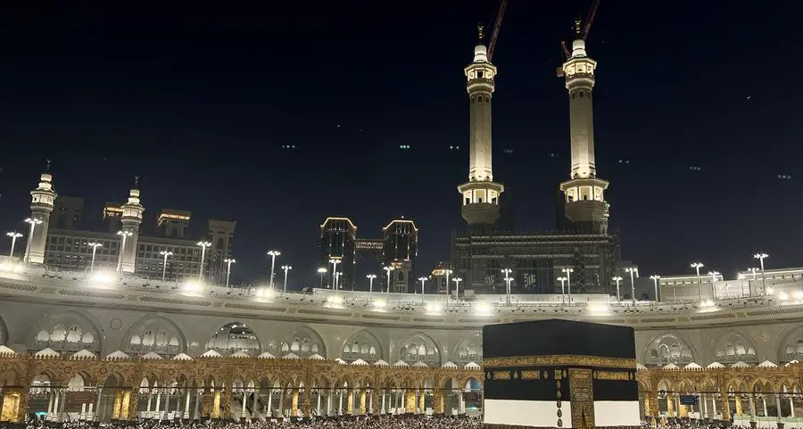 Over 3mln worshipers offer special prayers at Two Holy Mosques on 27th night of Ramadan