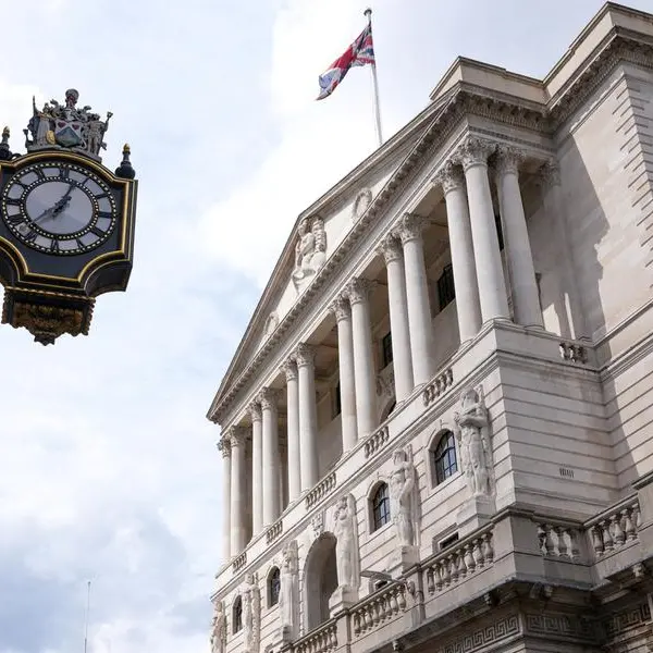 Bank of England officials split over future path for rates