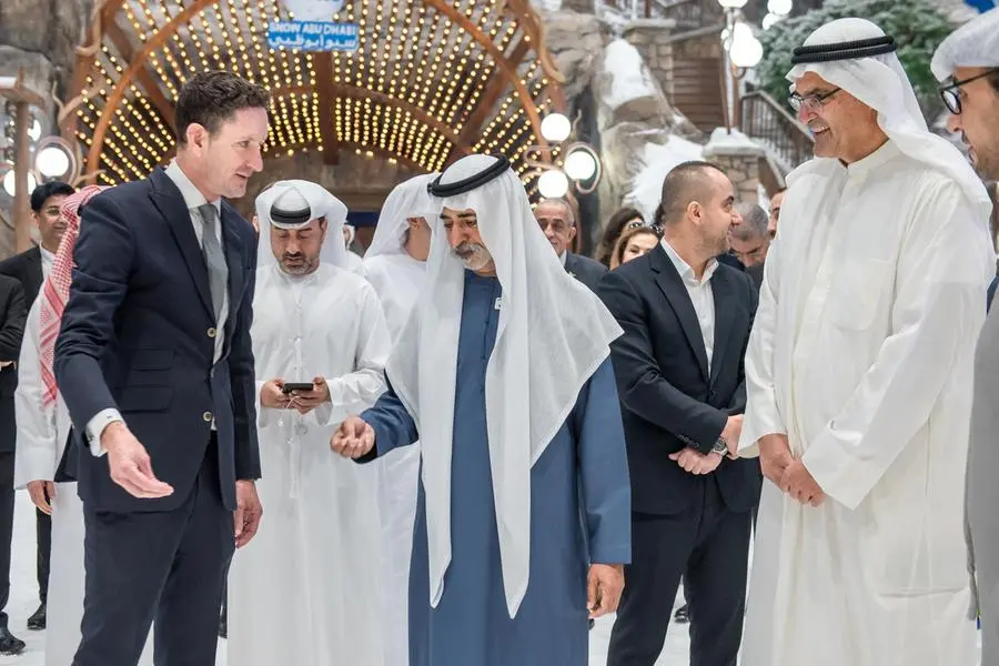 <p>Sheikh Nahyan bin Mubarak Al Nahyan officially opens Reem Mall &ndash; Abu Dhabi&rsquo;s new lifestyle destination</p>\\n