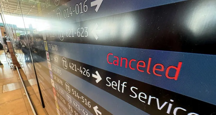 Berlin airport temporarily halts flights amid global tech outage