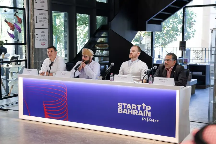 <p>Tamkeen and StartUp Bahrain showcase four innovative startups in ongoing <strong>StartUp </strong>Bahrain pitch series</p>\\n