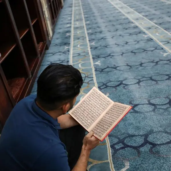 50,000 Dubai residents gather to offer Qiyam prayers on 27th night of Ramadan