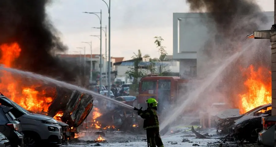Israel retaliates after Hamas attacks, deaths pass 1,100