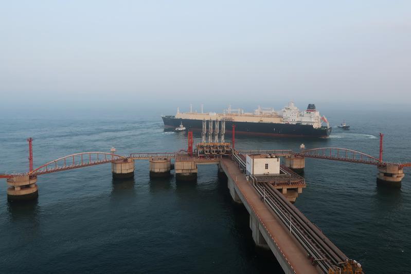 Oil trader 2Rivers, formerly Coral Energy, begins dissolution process
