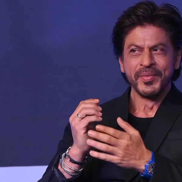 Bollywood: Shah Rukh Khan's heartwarming gesture towards a cancer patient wins the Internet