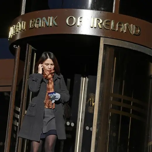 Bank of Ireland lifts forecasts, aims for higher dividend