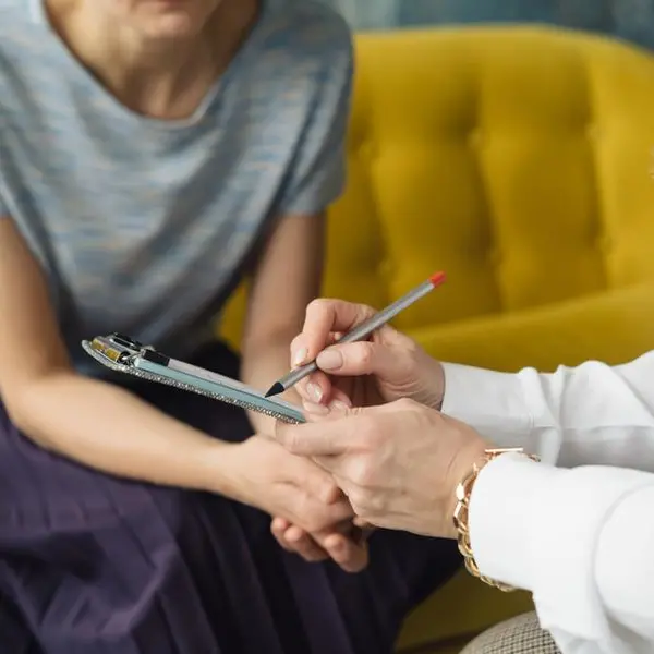 UAE: Increase in salary, benefits recommended for mental health workers
