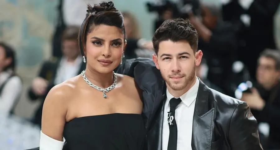 Priyanka Chopra and Nick Jonas send a heartfelt letter to congratulate 'Gadar 2' director on film's success