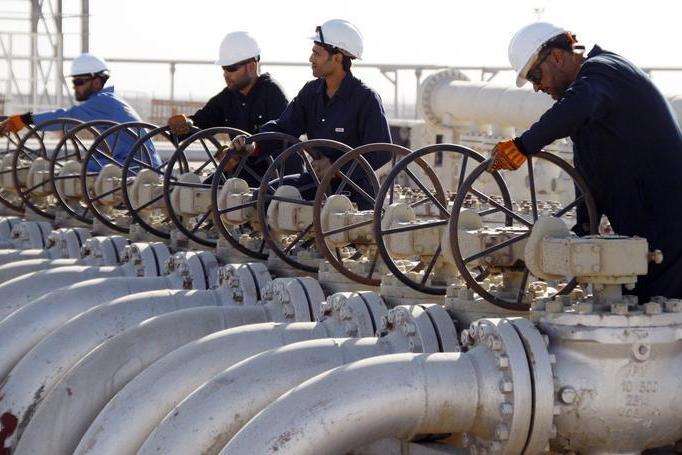 Oil traders expect large inventory draw in third quarter: Kemp