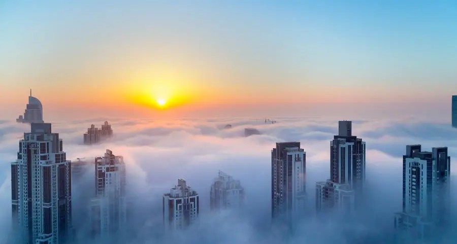 Fair to partly cloudy conditions with active winds expected through 3 May in UAE