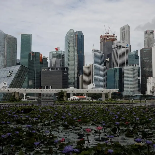 Singapore posts fastest growth in 18 months as outlook improves