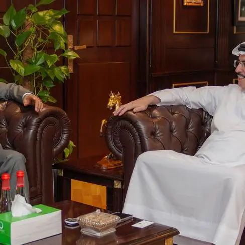 Ambassador of Bangladesh to the UAE learns about DEWA’s pioneering projects and initiatives