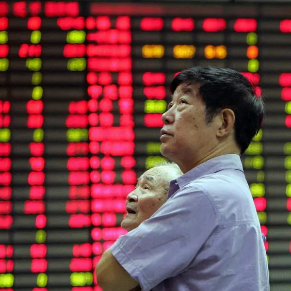 China stocks retreat; property leads losses