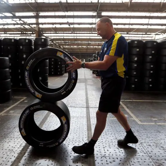 Polish manufacturing decline eases sharply-PMI
