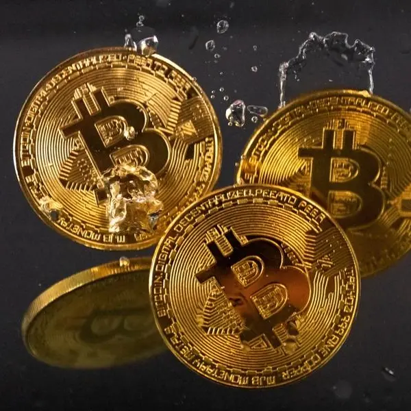 Bitcoin rises 5% to highest in a month
