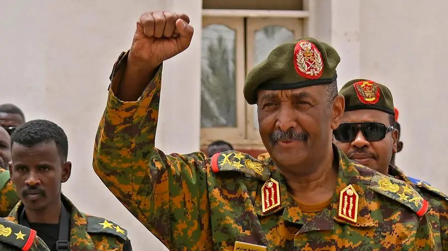 محدث: رئيس مجلس السيادة الانتقالي السوداني يزور مصر ويجري مباحثات مع السيسي