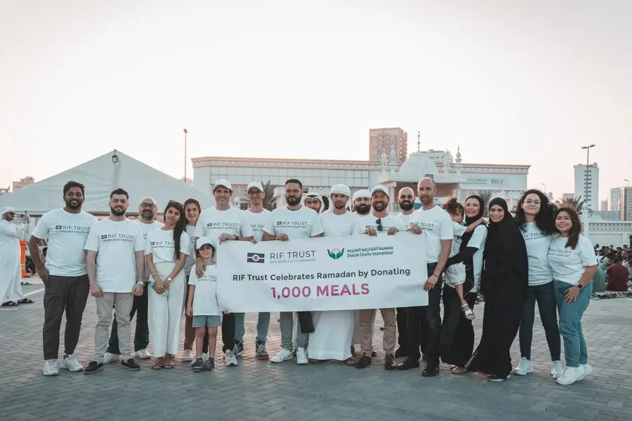 <p>RIF Trust distributes 1,000 meals in collaboration with Sharjah Charity</p>\\n